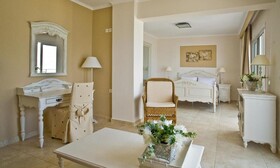 Astron Princess Hotel