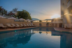 Astron Princess Hotel