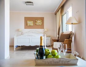 Astron Princess Hotel