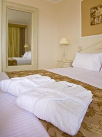 Astron Princess Hotel