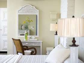 Porto Kea Suites