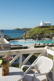 Porto Kea Suites