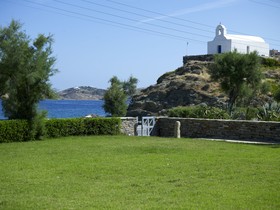 Porto Kea Suites