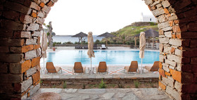 Porto Kea Suites