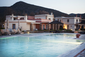 Porto Kea Suites