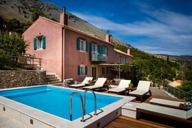 Villa Rosa