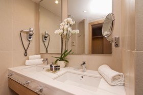 Apollonion Asterias Resort & Spa