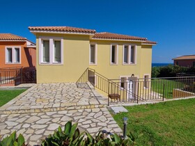 Villa Sakos