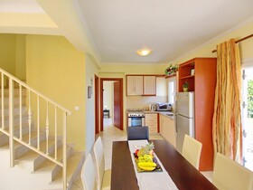 Villa Sakos