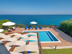 Villa Sakos