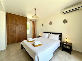 Villa Sakos