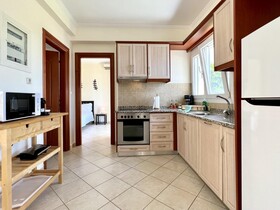Villa Sakos