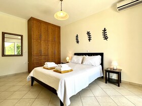 Villa Sakos