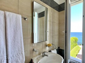 Villa Sakos