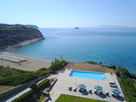 The Season Villas