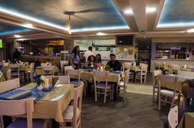 Sunshine Hotel & Apartments