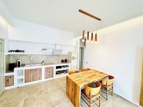 Aeris Suites