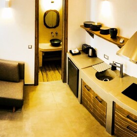 Aeris Suites