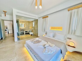 Aeris Suites