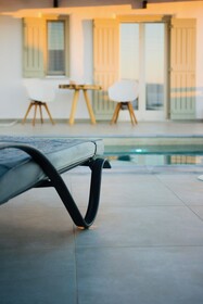 Aeris Suites