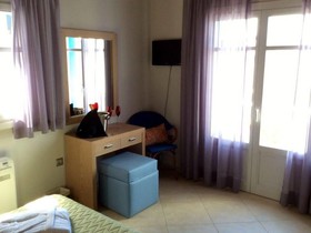 Castri Village - Kythira Quality Resort