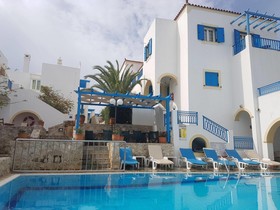 Pantonia Apartments