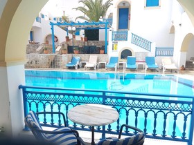 Pantonia Apartments
