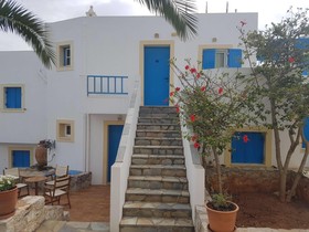 Pantonia Apartments