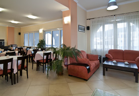 Romantica Hotel & Apartments