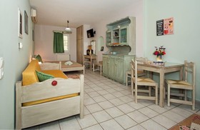Sole e Mare Traditional Studios