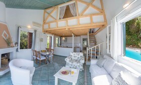 Villa Olea - Agios Nikitas Villas