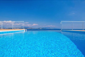 Villa Iris