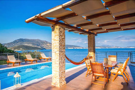 Villa Iris