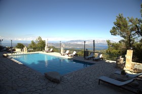 Estate Dafnopanagia Studio Ourania