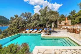 Villa Pisti