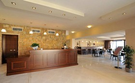 Porto Plaza Hotel Beach Resort
