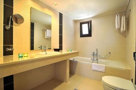 Porto Plaza Hotel Beach Resort