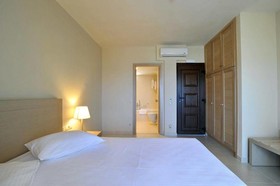 Porto Plaza Hotel Beach Resort