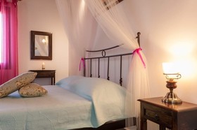 Lithoessa Luxury Apartments