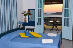 Dina Hotel