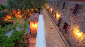 Varos Village Hotel & Residences