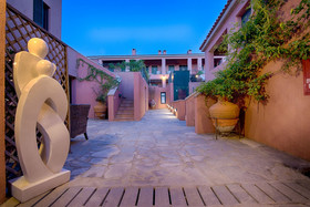 Varos Village Hotel & Residences