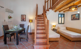 Varos Village Hotel & Residences