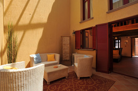 Varos Village Hotel & Residences