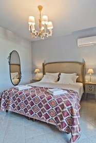 Elaia Villas