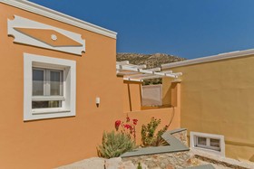 Elaia Villas