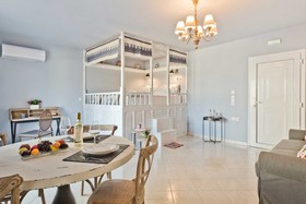 Elaia Villas