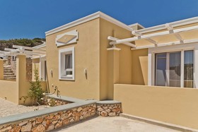 Elaia Villas