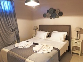 Elaia Villas