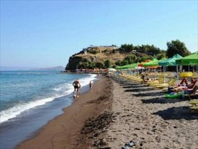 Anaxos Hill Village